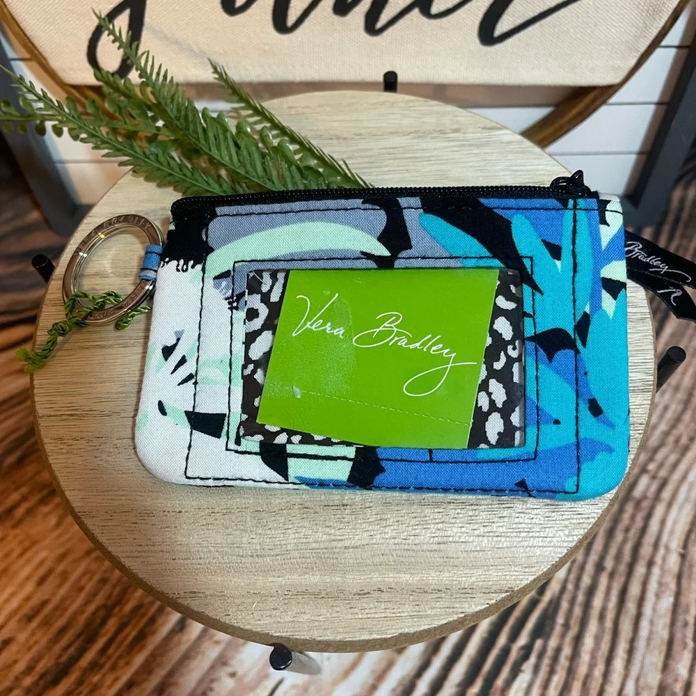 NWT Vera Bradley coin wallet - Picture 1 of 2